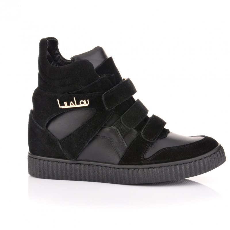 LILA LOU black sneakers