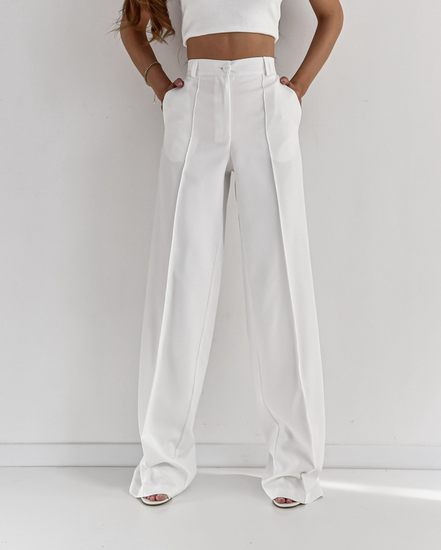 DIVID white pants