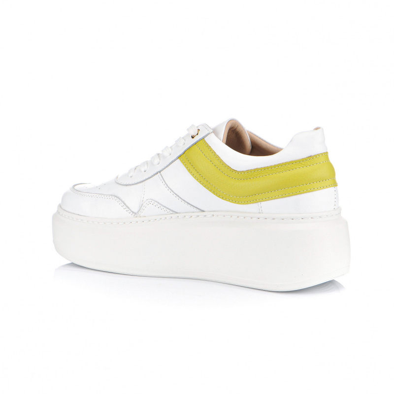 LILA LOU white sneakers