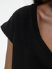 V-NECK T-shirt black