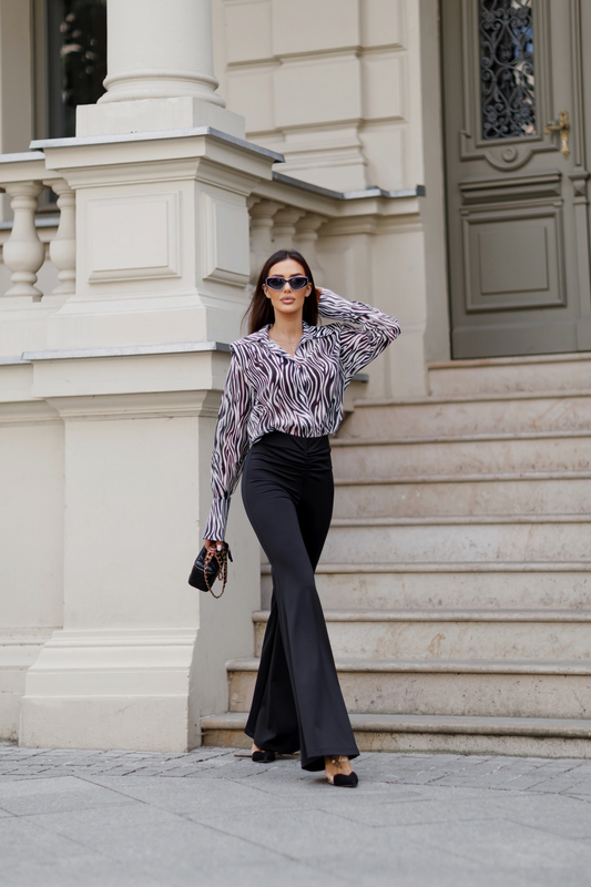 CAMILLA black and white shirt