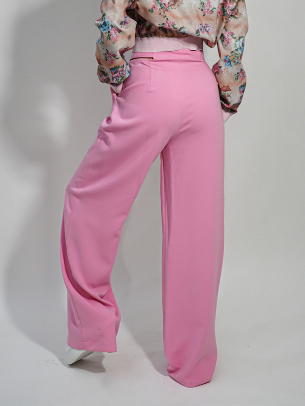 HEELS UP barbie pink pants
