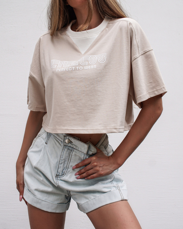 COOL GIRL t-shirt short beige