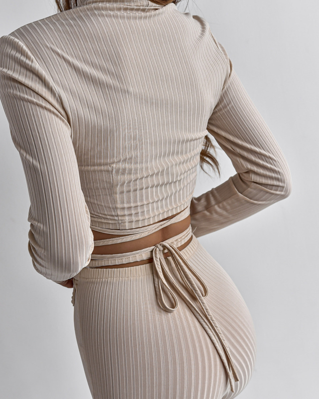 Top HOT IN HERE2 beige