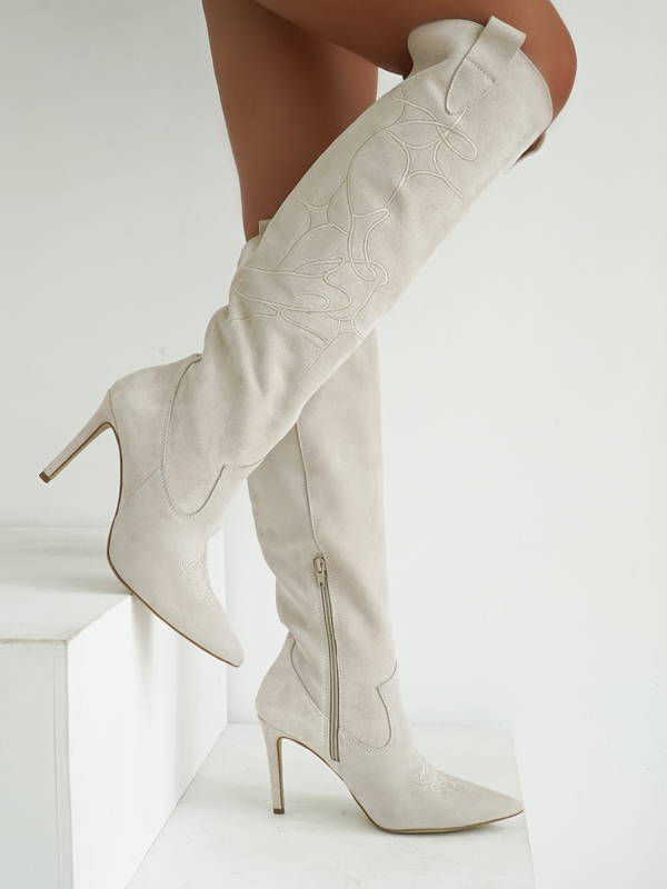 LILA LOU beige boots