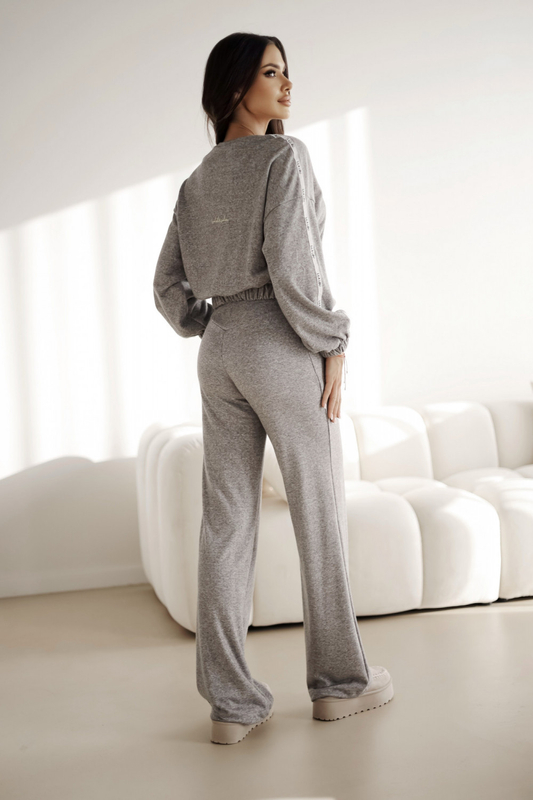 LIZZO grey tracksuit