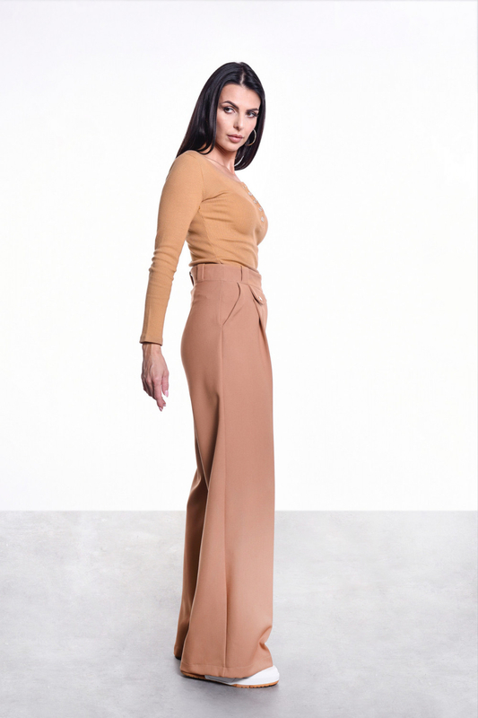 FABULOUS camel pants