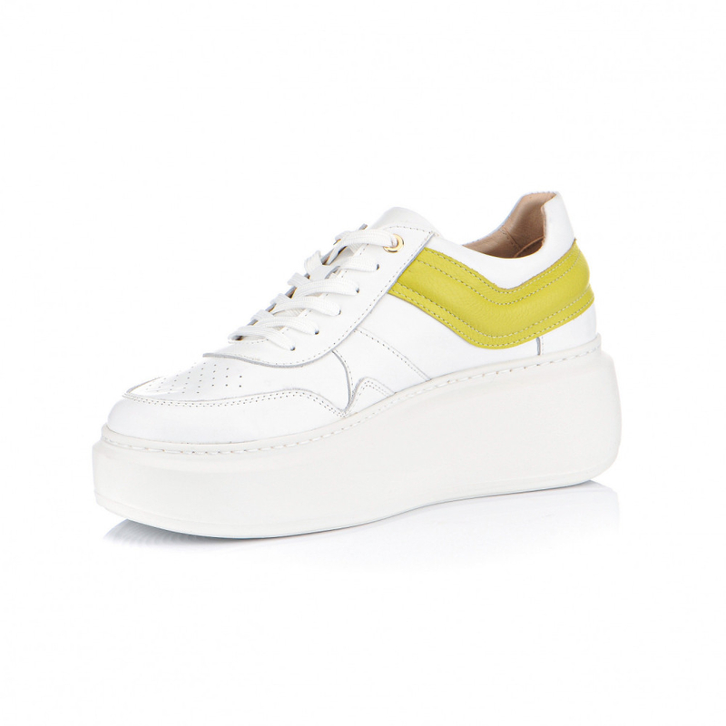 LILA LOU white sneakers