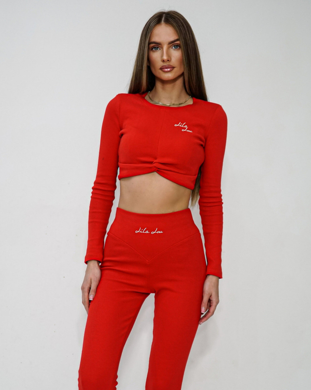HYPNOTIZED ME set red