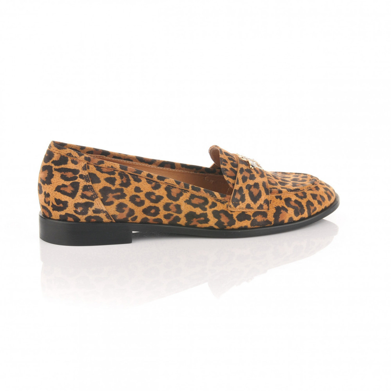 LILA LOU camouflage moccasins